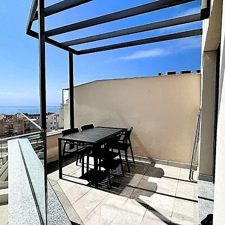 Appartamento Marinsa Malin's Penthouse